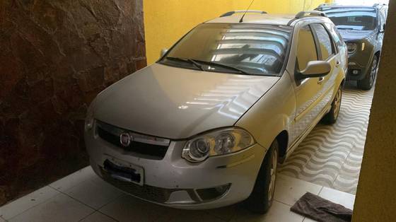 FIAT PALIO 1.4 MPI ATTRACTIVE WEEKEND 8V FLEX 4P MANUAL